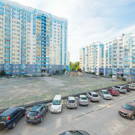 Nsk-Kvartirka, Gorskiy Apartment, 67 ノヴォシビルスク エクステリア 写真